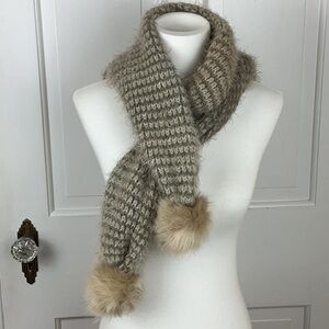 SIMPLY NOELLE | Knit Faux Fur Pom Pom Scarf